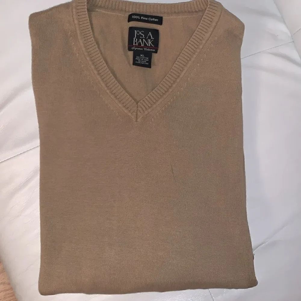 NWT Jos.A.Bank V-Neck Primary Cotton Tan Sweater Men’s Pullover Size XL